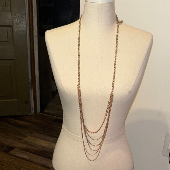 Elegant Gold Chain Necklace - Picture 1 of 1